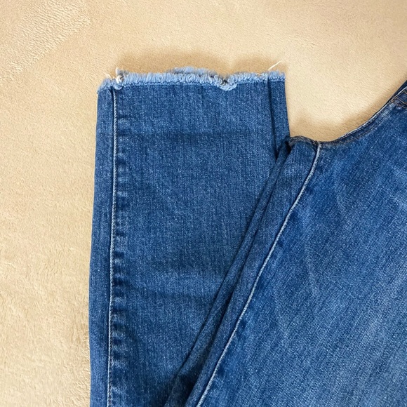 J. Crew Slim Broken-In Boyfriend Jeans - Size 26 - Picture 3 of 12
